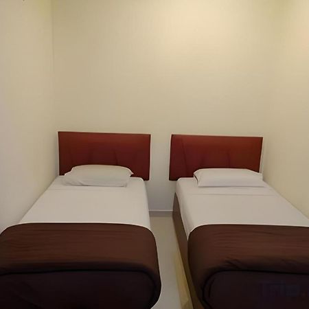 Sea Front Hotel Port Dickson Exterior photo